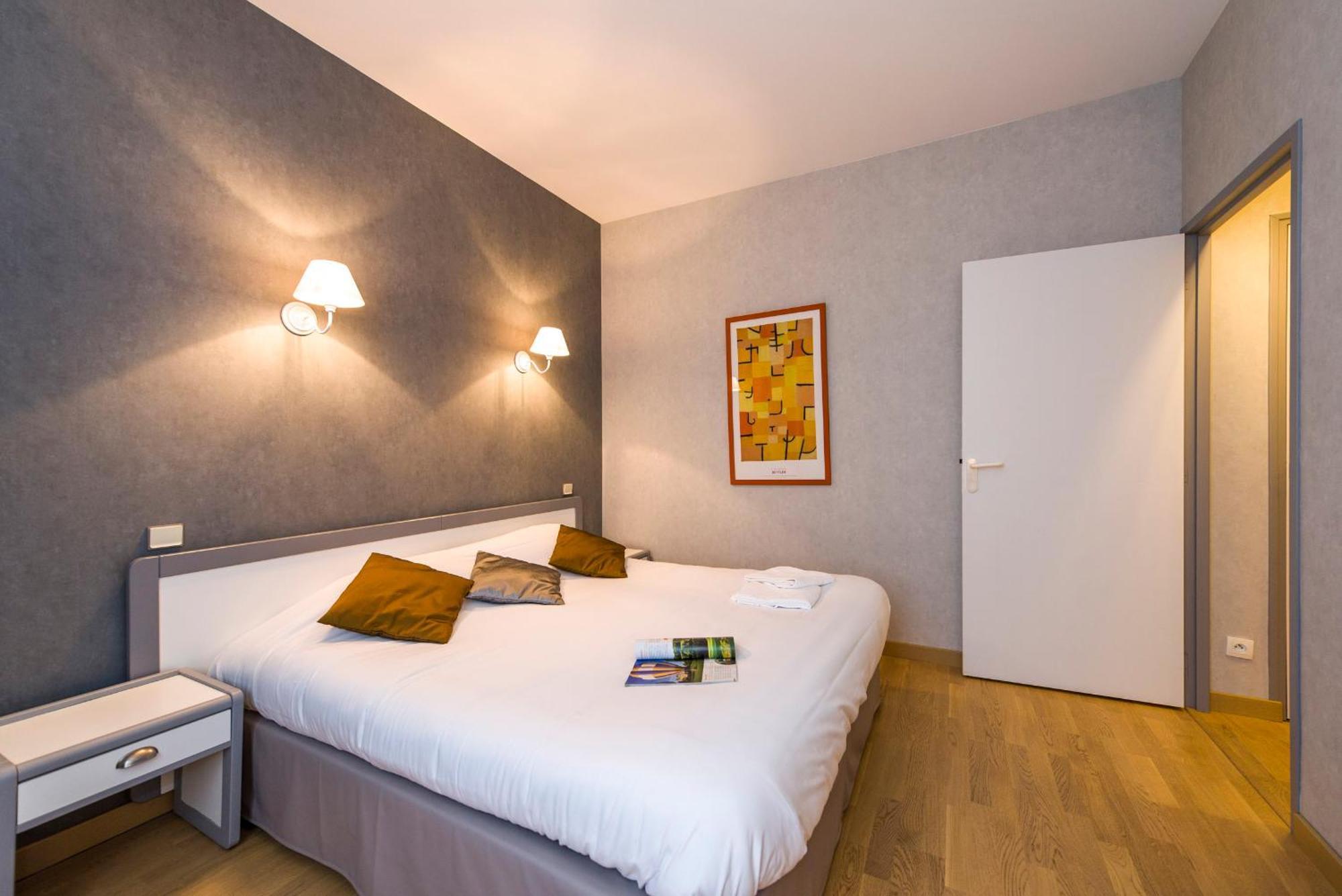 Hotel Mileade Le Domaine De La Blairie - Saumur Saint-Martin-de-la-Place Room photo